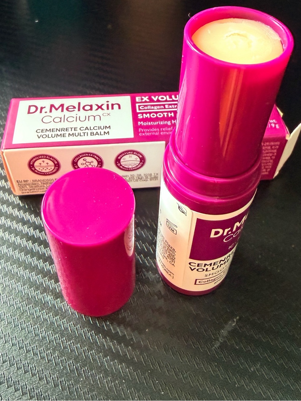 Dr Melaxin Calcium Extra Volume Glow Smooth Core Stick